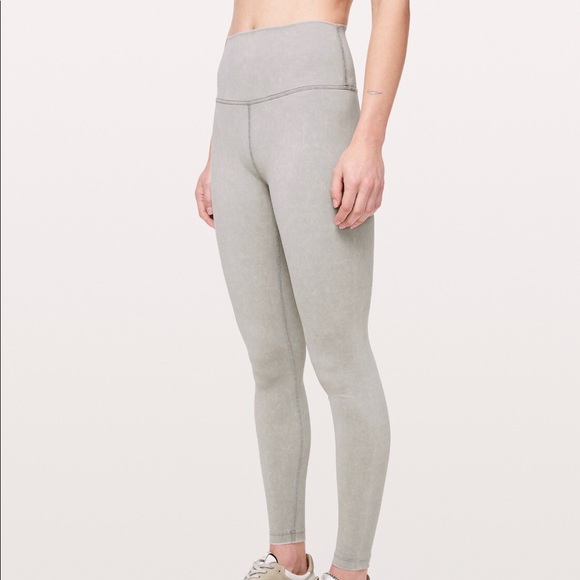 🍋🚫SOLD🚫Lululemon WU Snow Washed 28”🍋 - Picture 2 of 7